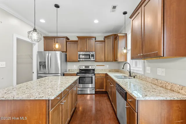 $359,900 | 100 Kenna Court, Jacksonville, NC 28540