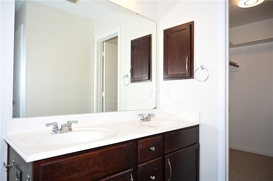 1001 Fallbrook Loop College Station, TX 77845 - Photo 6 of 10