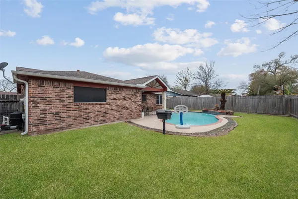 $2,300 | 123 Ballantrae Lane, Houston, TX 77015