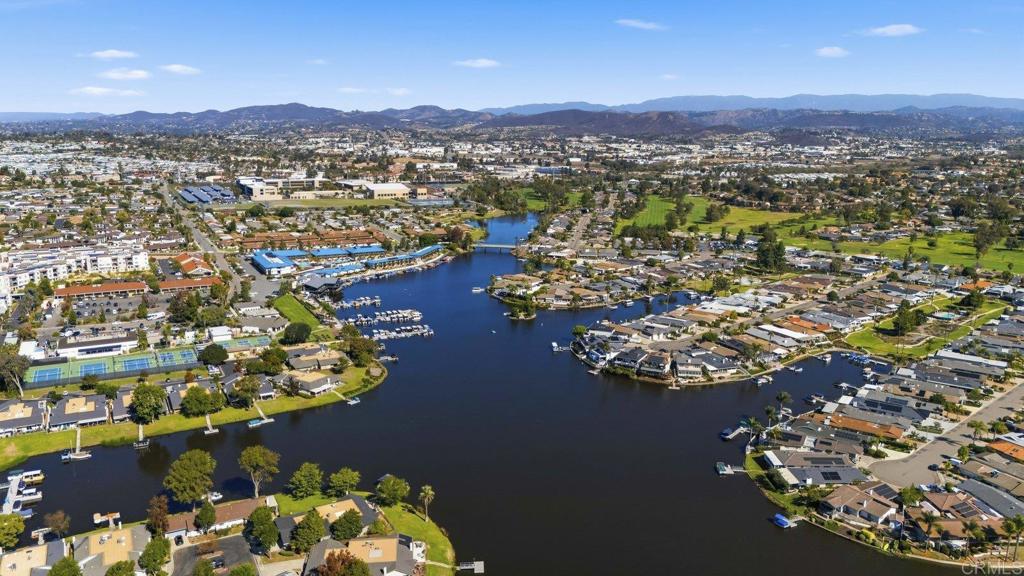 1541 Via Entrada Del Lago San Marcos, CA 92078 - Photo 39 of 44