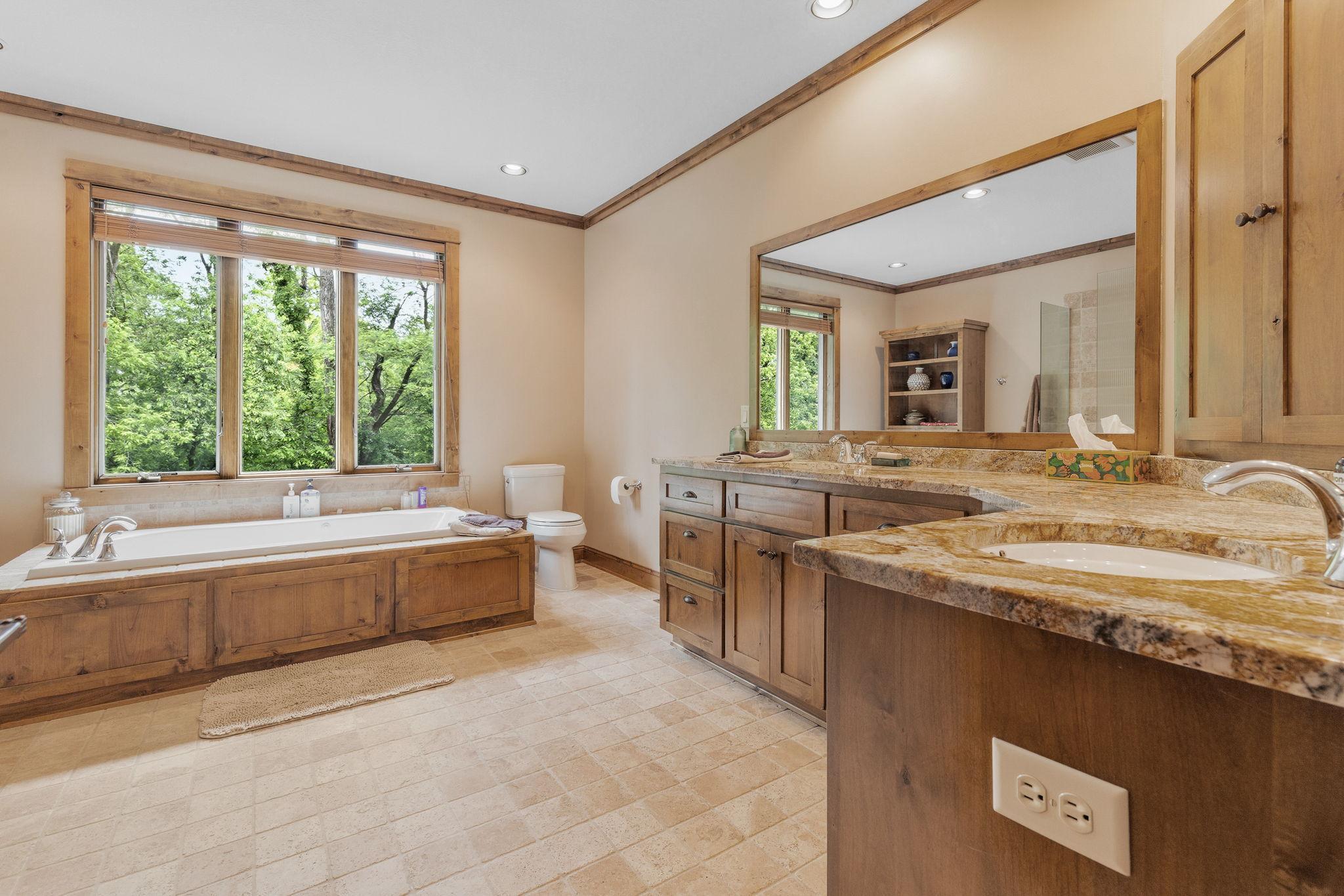 499 8th Street Hudson, WI 54016 - Photo 18 of 42