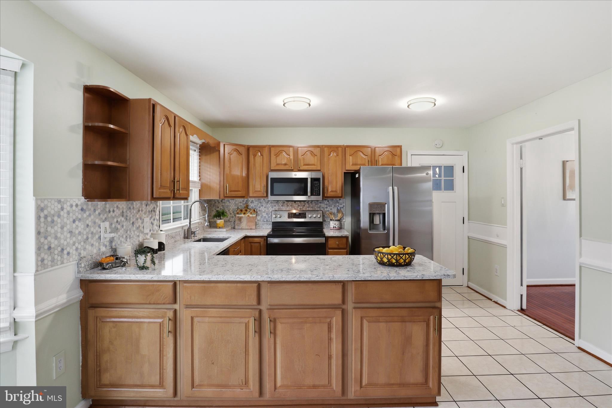 1337 Shallow Ford Road Herndon, VA 20170 - Photo 12 of 38