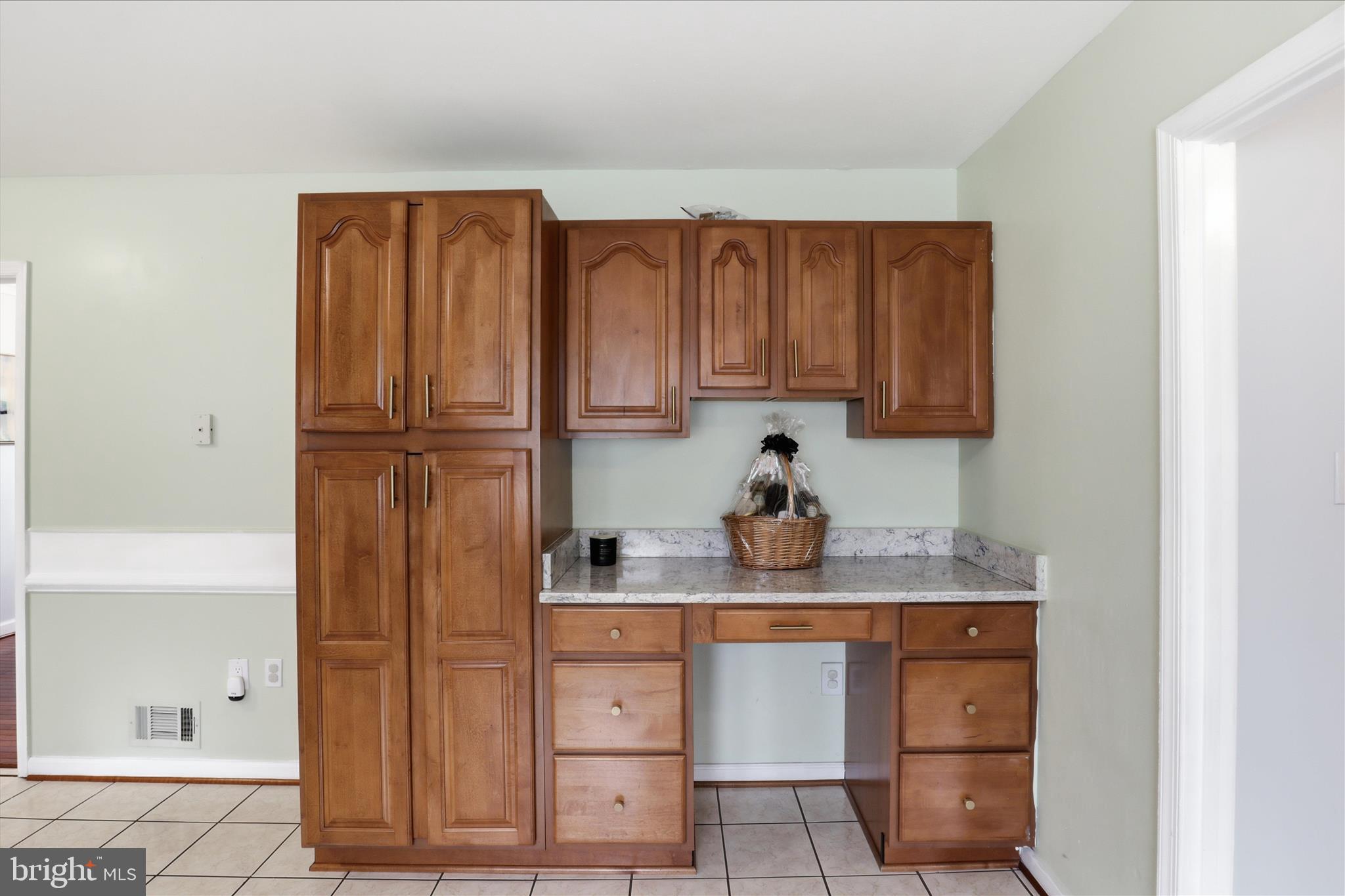 1337 Shallow Ford Road Herndon, VA 20170 - Photo 14 of 38