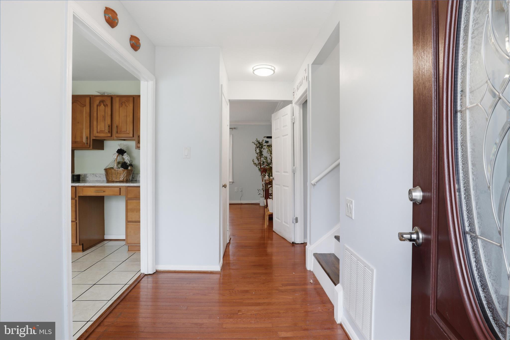 1337 Shallow Ford Road Herndon, VA 20170 - Photo 4 of 38