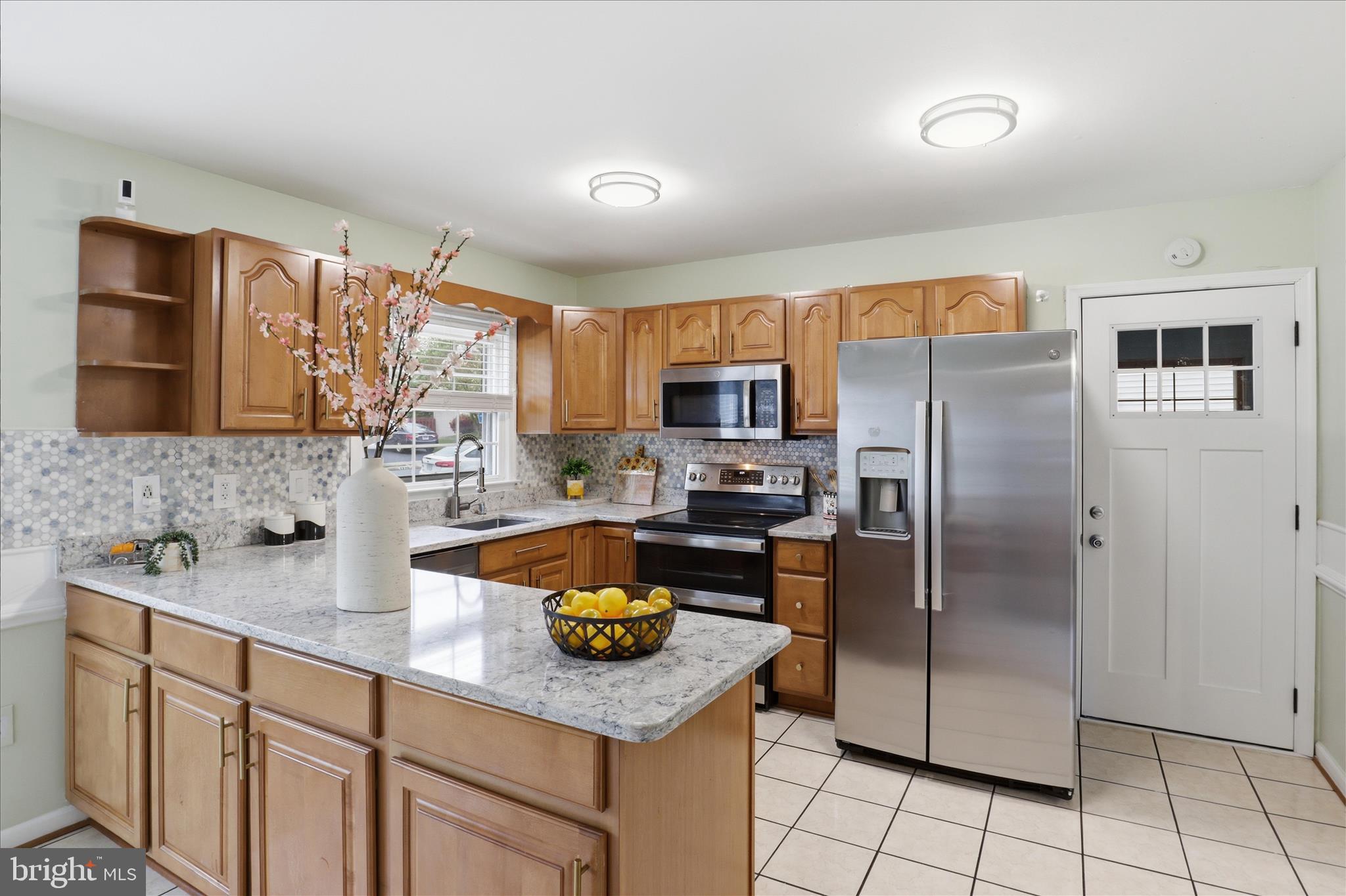 1337 Shallow Ford Road Herndon, VA 20170 - Photo 10 of 38
