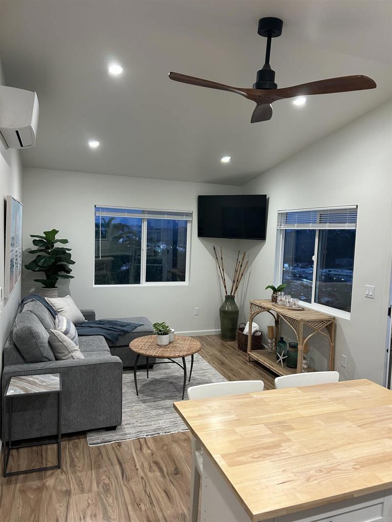 337-2 South Barnwell Street Oceanside, CA 92054 - Photo 12 of 15