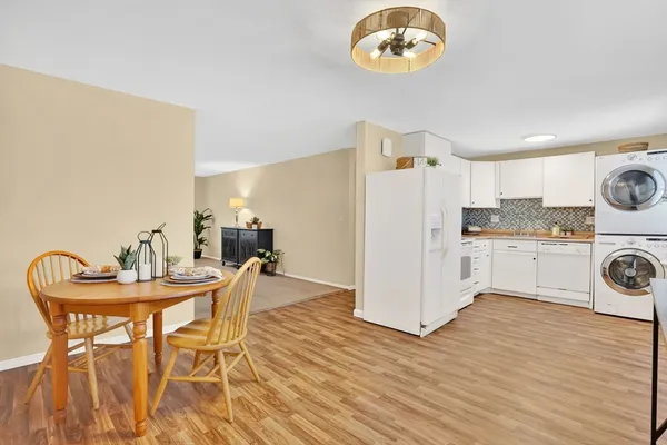 $150,000 | 420 Main Street, Unit 21, Agawam, MA 01001