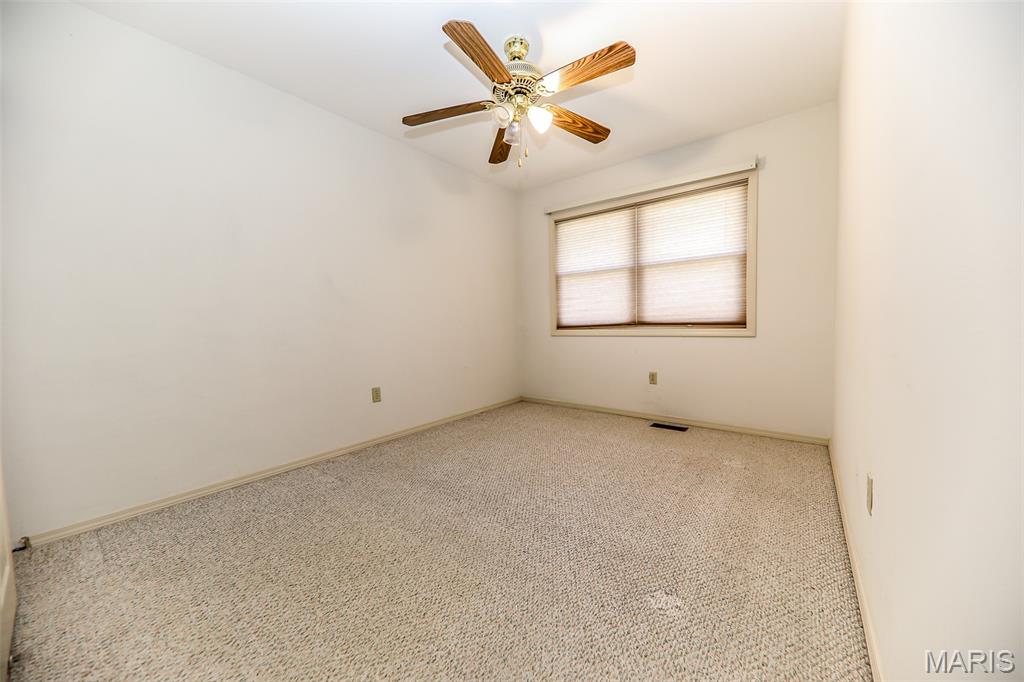 919 Westwood Road Maryville, IL 62062 - Photo 17 of 27