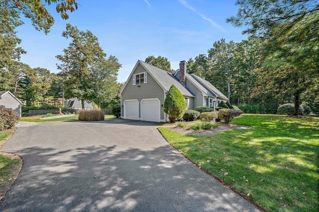 1 Ridgewood Path Foxboro, MA 02035 - Photo 3 of 41 Gallery Image 3