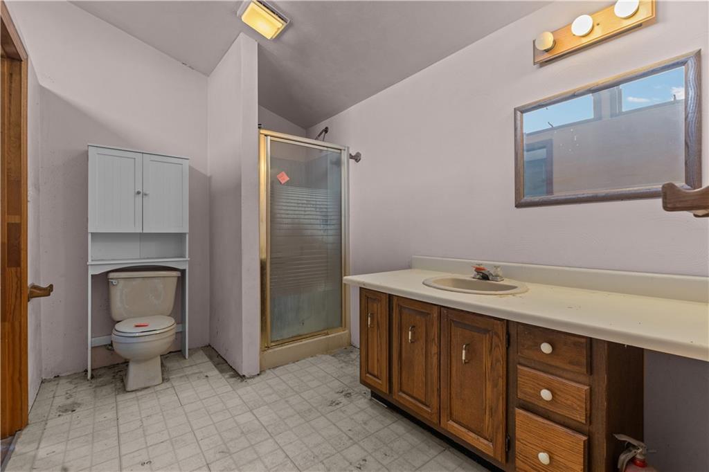 11690 Center Street Irwin, PA 15642 - Photo 18 of 28