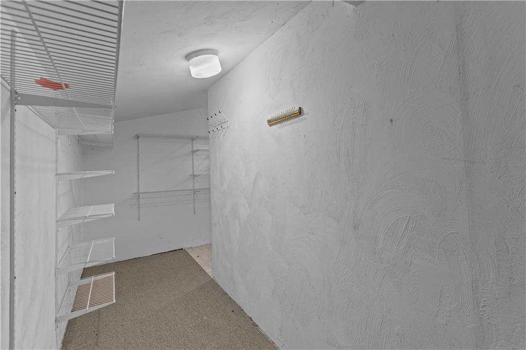 11690 Center Street Irwin, PA 15642 - Photo 19 of 28