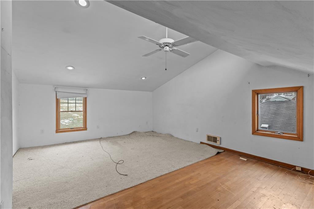 11690 Center Street Irwin, PA 15642 - Photo 22 of 28