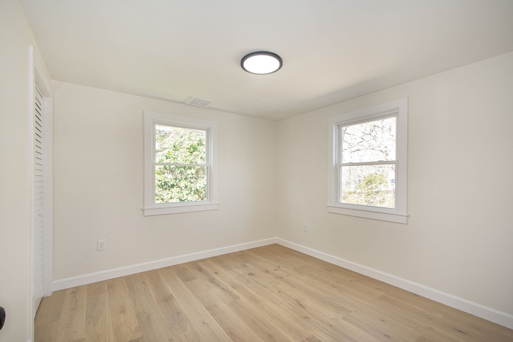 1066 Millstone Road Brewster, MA 02631 - Photo 26 of 38
