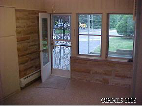 331 North Berkley Road Kokomo, IN 46901 - Photo 4 of 10 Gallery Image 4