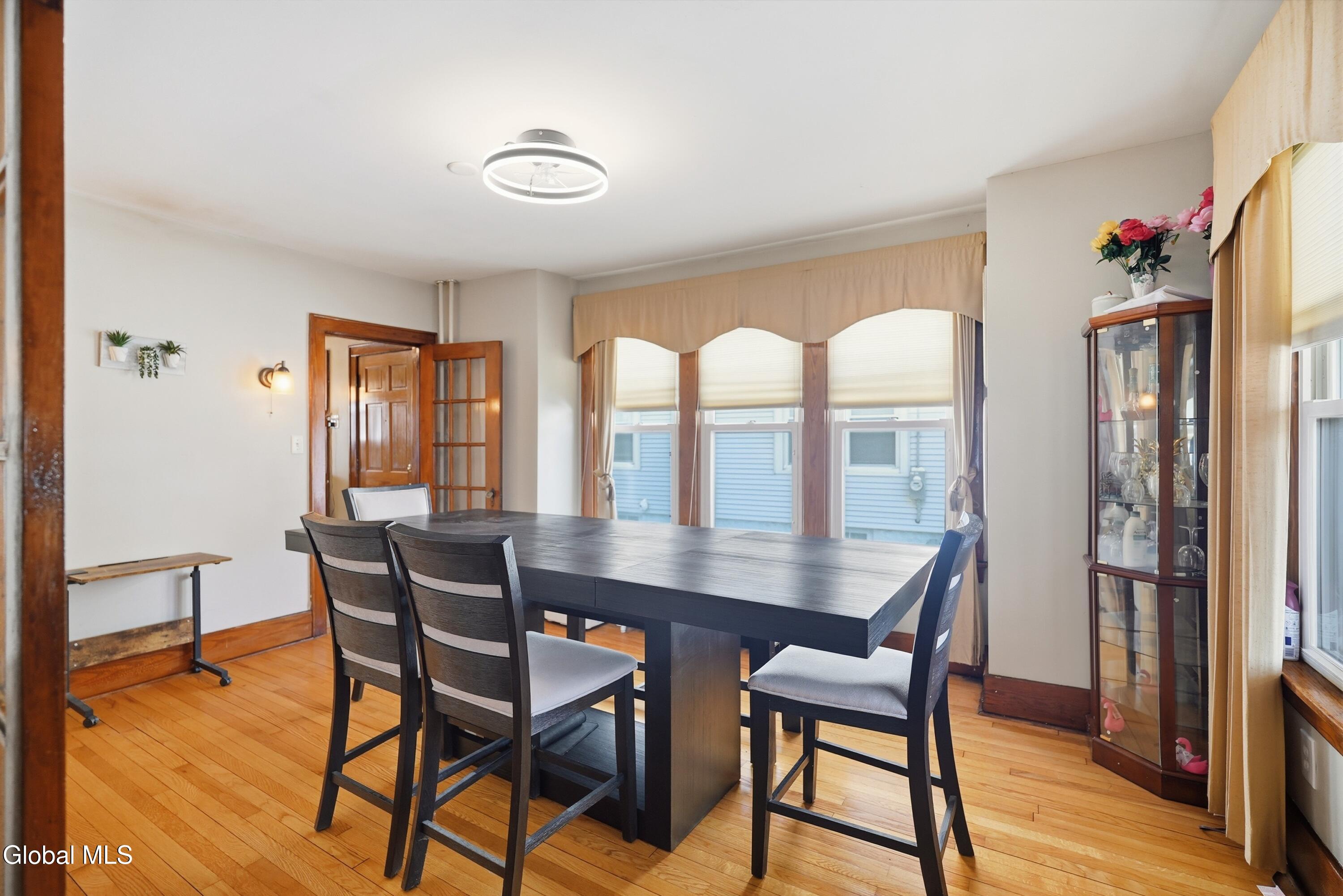 128 Old Loudon Road Colonie, NY 12110 - Photo 7 of 21 6