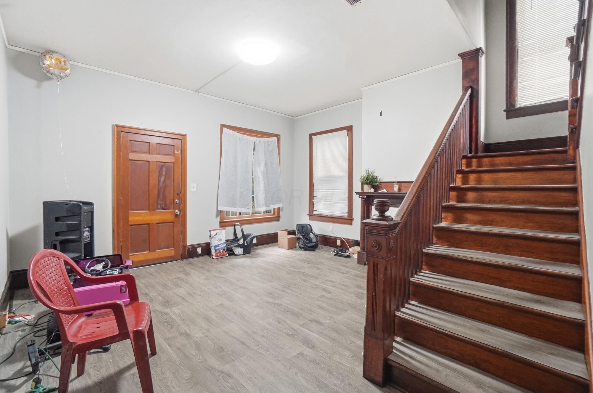 1501 East High Street Springfield, OH 45505 - Photo 5 of 45 007
