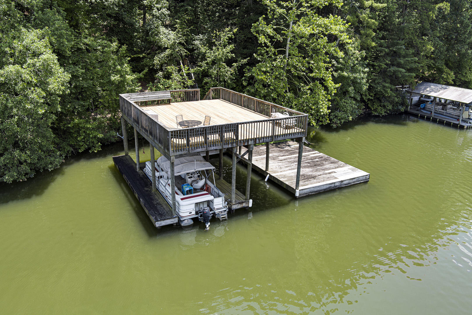 116-112 Hart Orchard Road Kingston, TN 37763 - Photo 37 of 40 37_HartOrchardRoad_116_Dock02