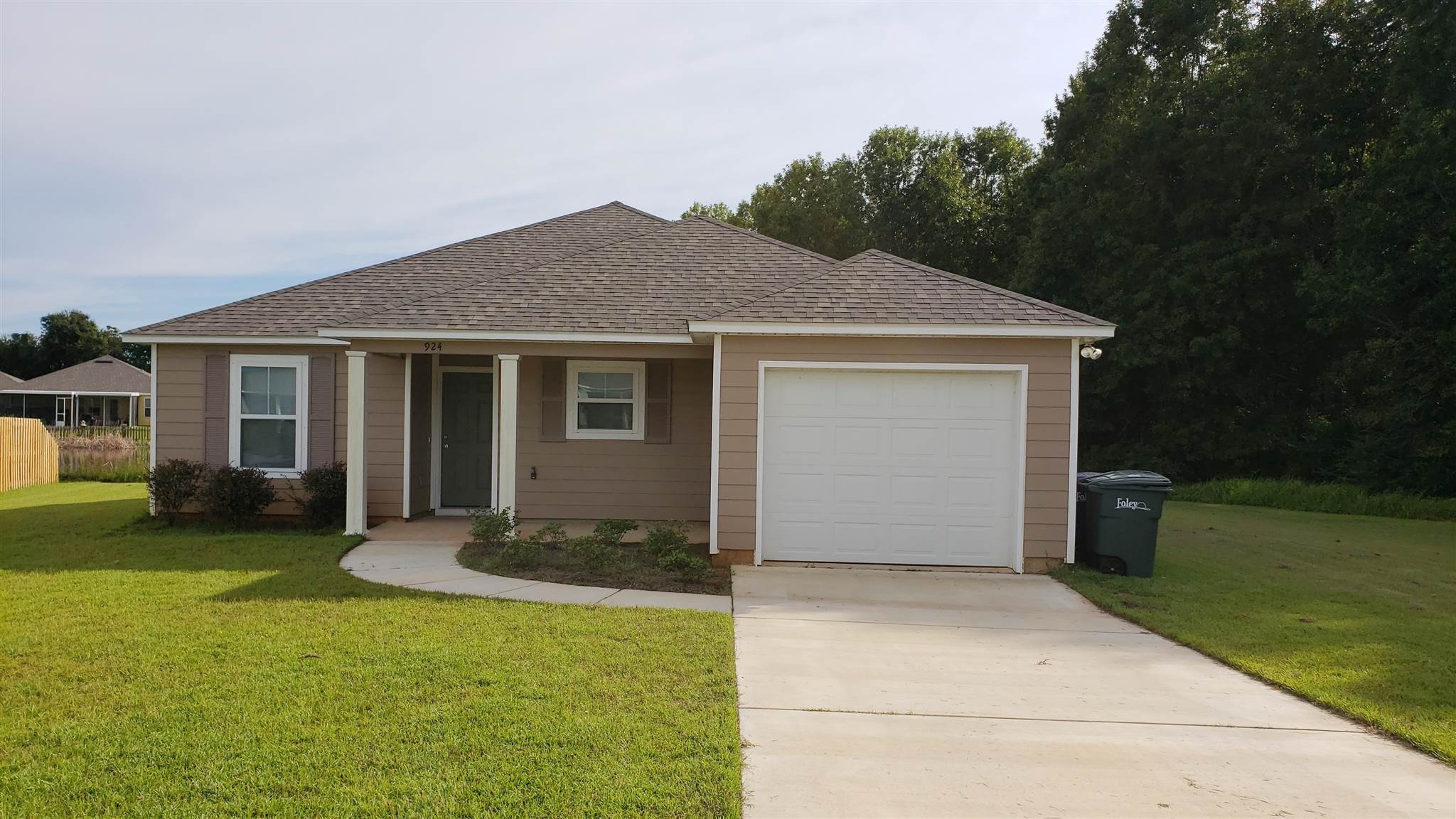 924 Sentinel Circle Foley, AL 36535 - Photo 1 of 1