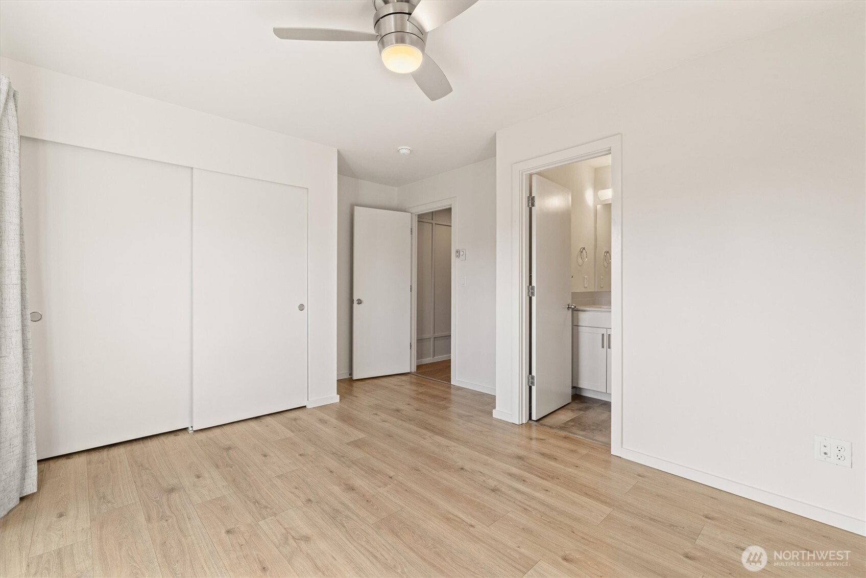 5118 164th Street Southwest, Unit C6 Edmonds, WA 98026 - Photo 19 of 25