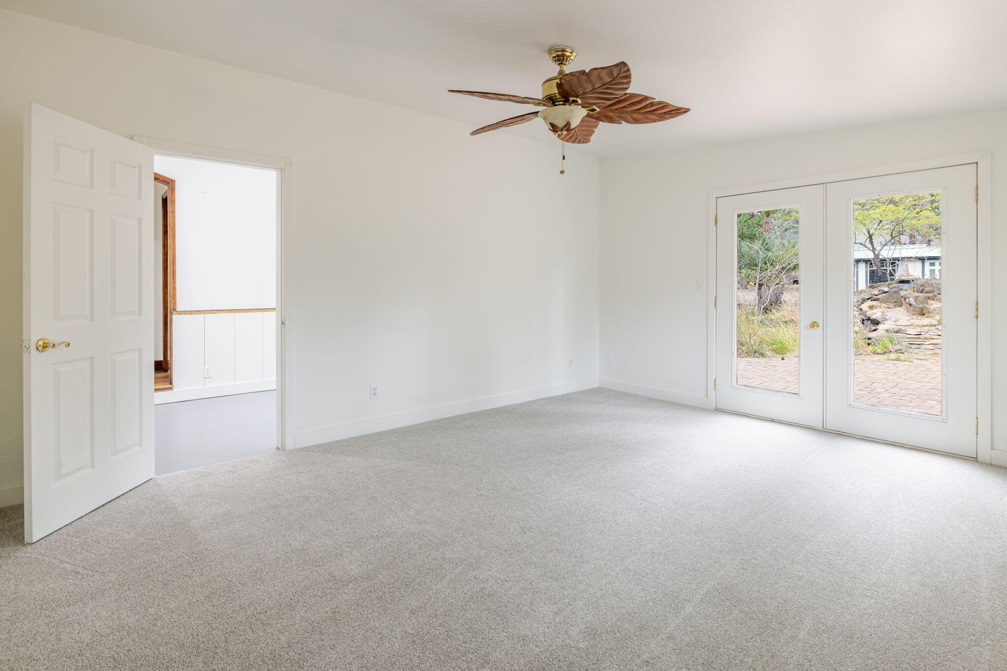 60236 Navajo Road Bend, OR 97702 - Photo 20 of 35 33-web-or-mls-60236 Navajo Road-18