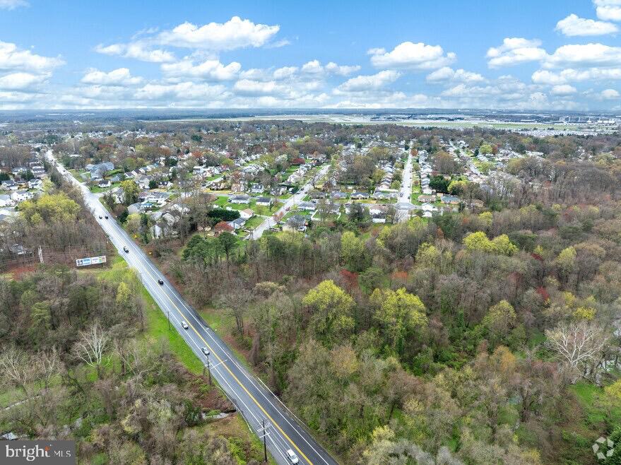 P298-p263 Nursery Road Linthicum Heights, MD 21090 - Photo 5 of 12 a view of a city from a balcony