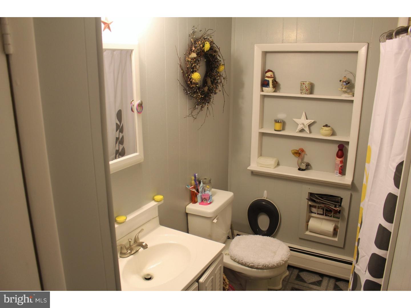 6 Hickon Road Quakertown, PA 18951 - Photo 11 of 25 Bathroom