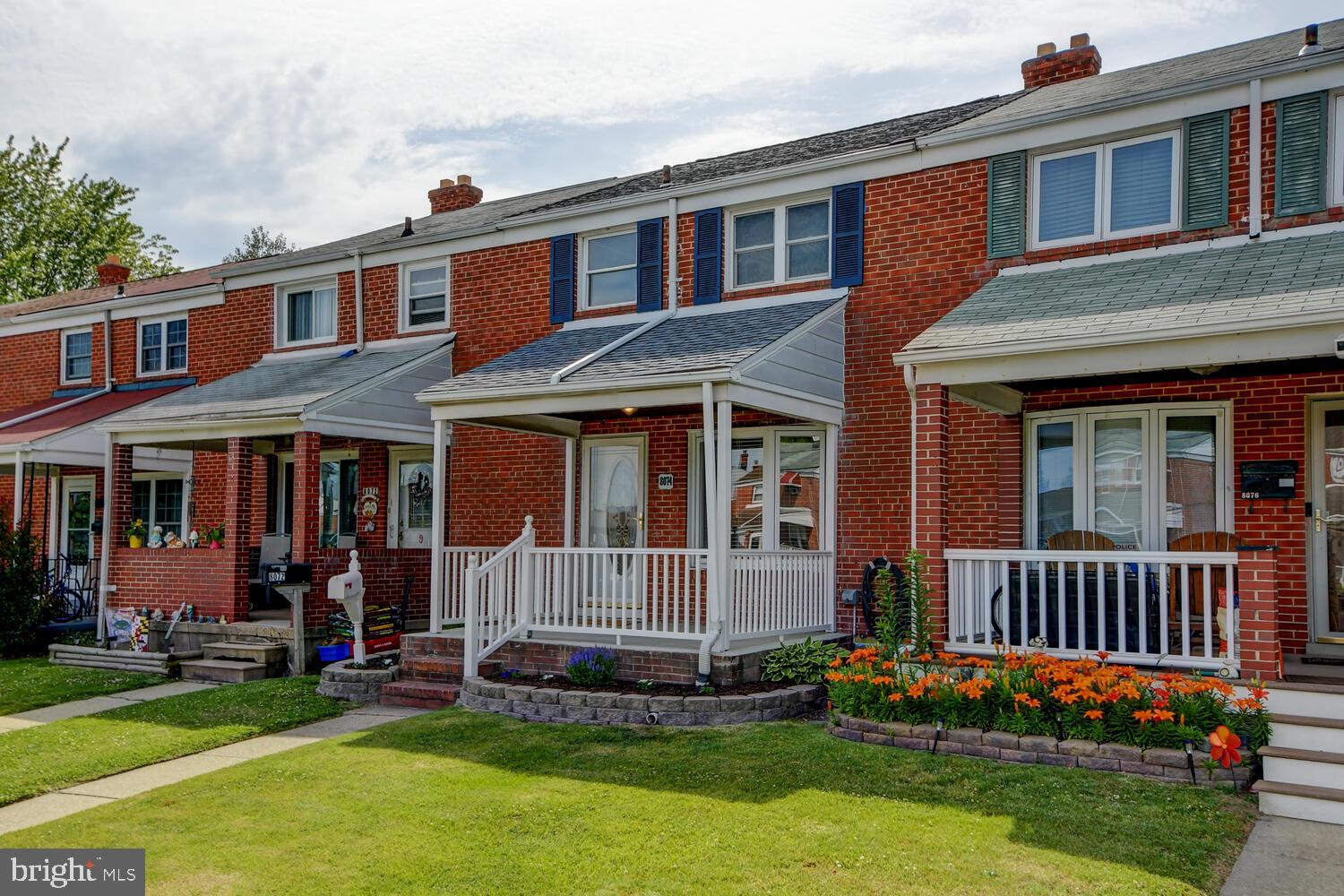 8074 Wallace Road Baltimore, MD 21222 - Photo 2 of 38