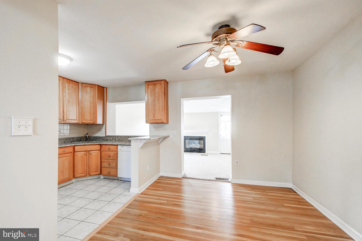 8074 Wallace Road Baltimore, MD 21222 - Photo 12 of 38