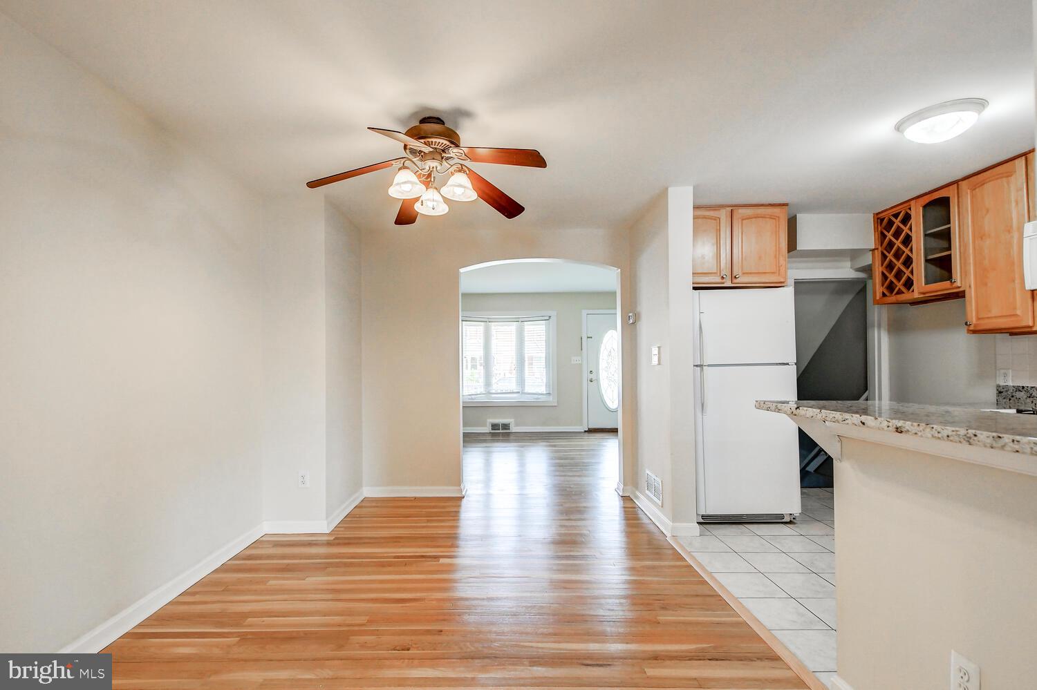 8074 Wallace Road Baltimore, MD 21222 - Photo 13 of 38