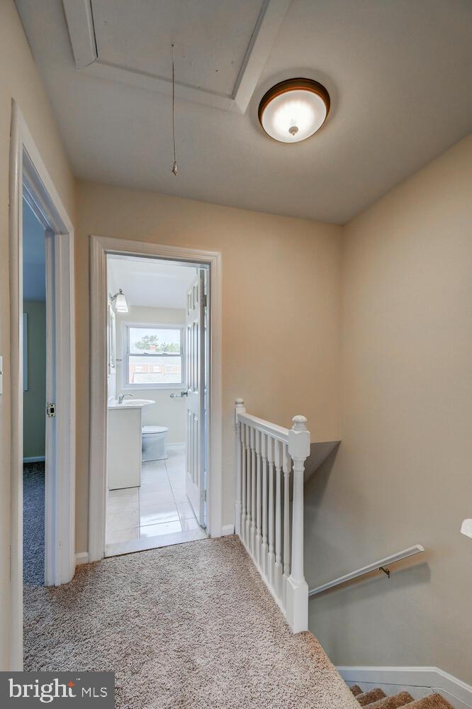 8074 Wallace Road Baltimore, MD 21222 - Photo 21 of 38