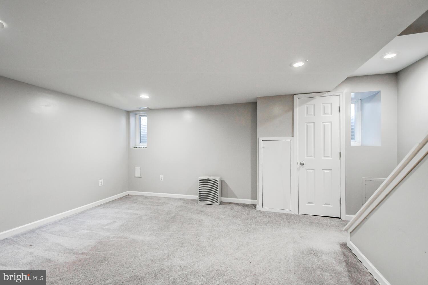 8074 Wallace Road Baltimore, MD 21222 - Photo 31 of 38