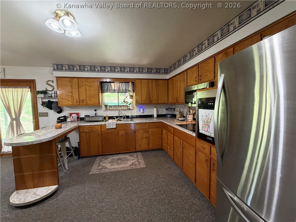 4929 Sandhill Road Point Pleasant, WV 25550 - Photo 8 of 28 Kitchen