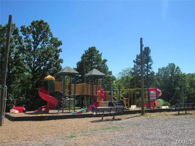 $269,500 | 0 Flaming Leaf Drive, Bourbon, MO 65441