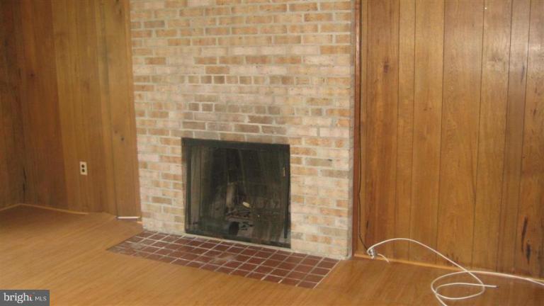 13214 Tamarack Road Silver Spring, MD 20904 - Photo 3 of 4 Family Room