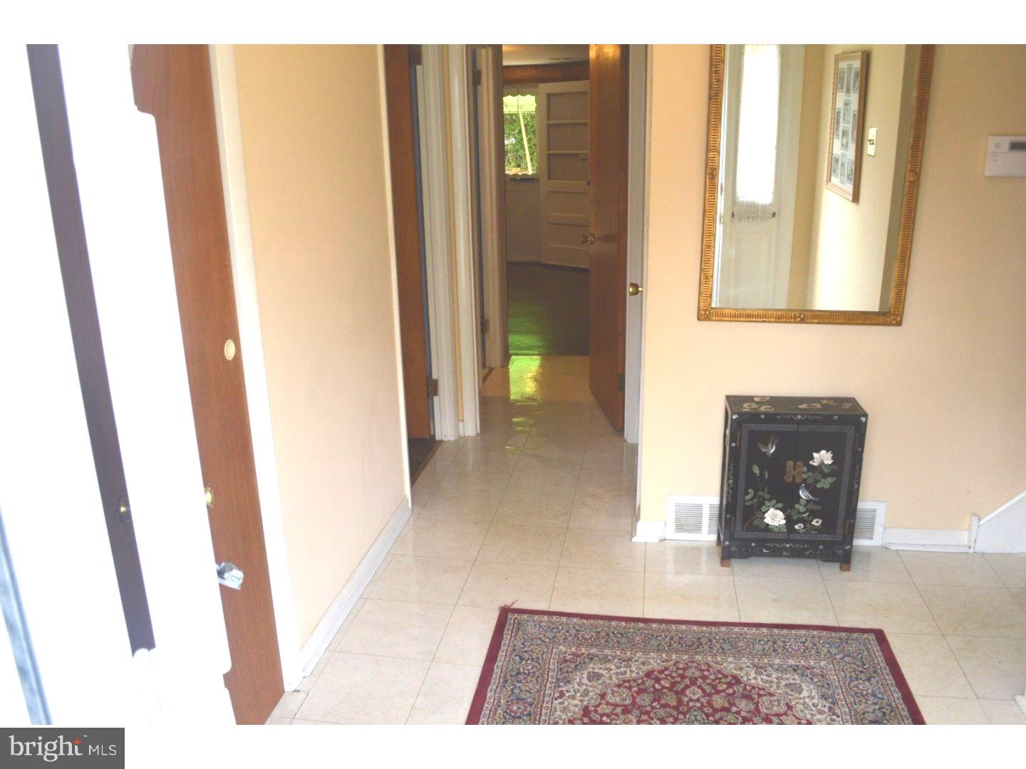 13430 Stevens Road Philadelphia, PA 19116 - Photo 2 of 23