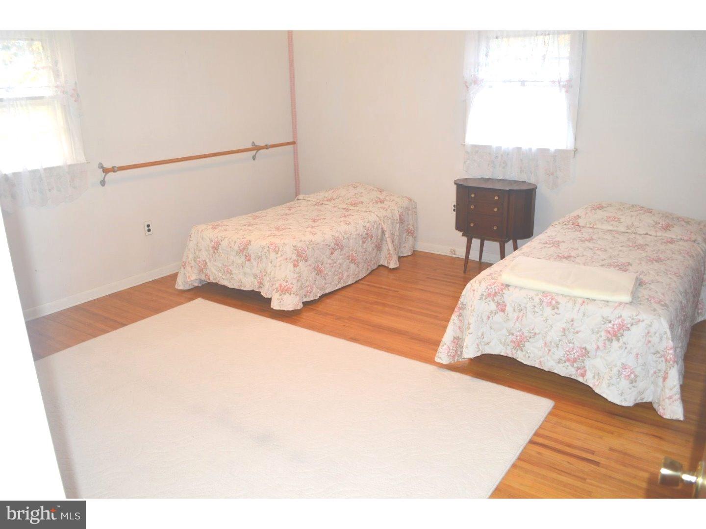 13430 Stevens Road Philadelphia, PA 19116 - Photo 17 of 23