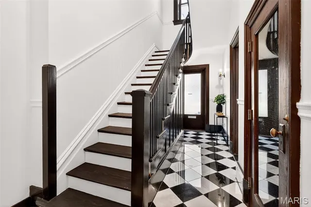 $825,000 | 4341 Westminster Place, Unit 2, St. Louis, MO 63108