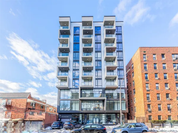 $660,000 | 134-11 Franklin Avenue, Unit 5D | Flushing