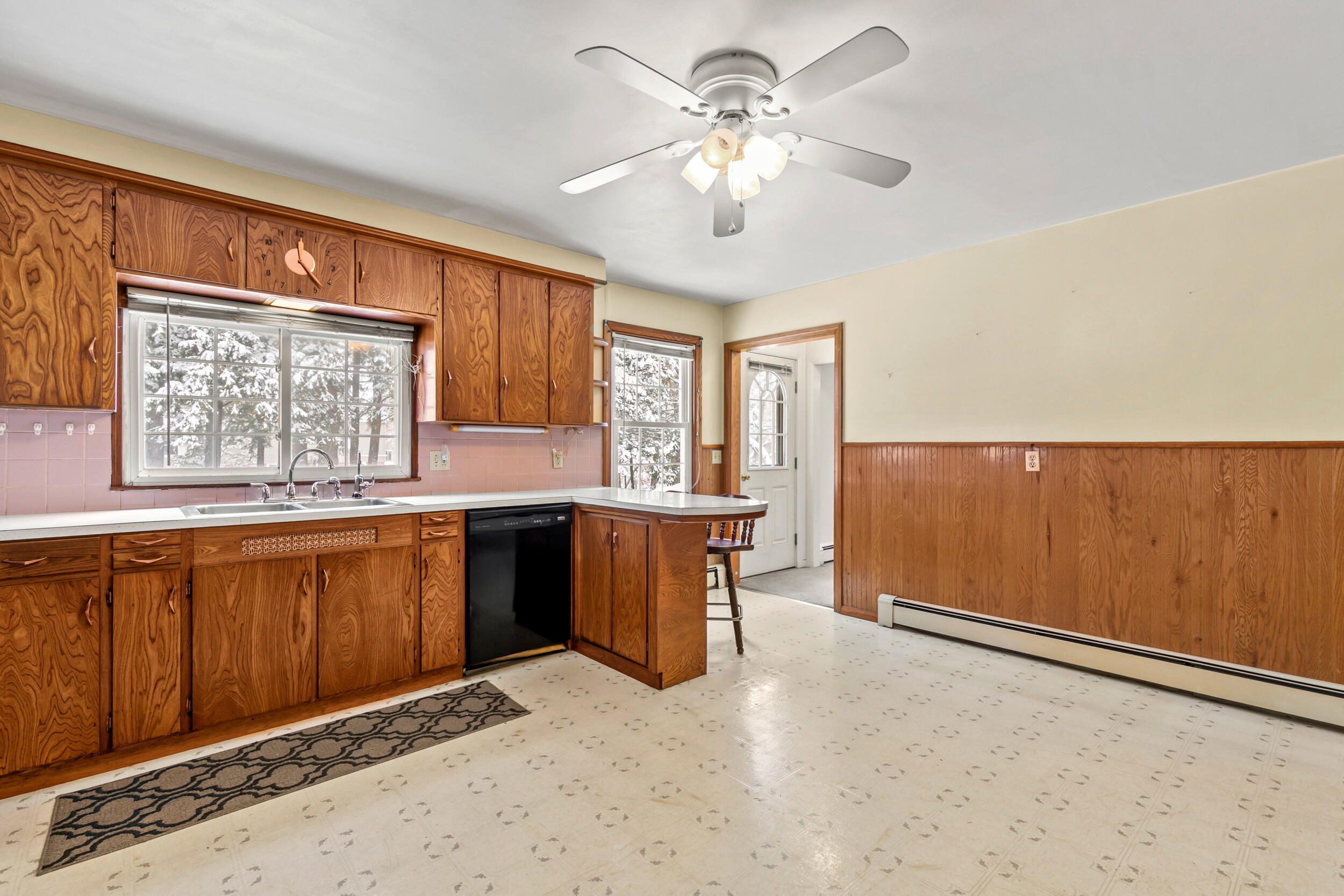 628 Main Street Lewiston, ME 04240 - Photo 4 of 17 628 main st, lewiston13