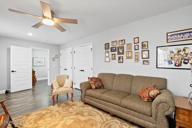 $392,000 | 1187 Martin Lane, La Follette, TN 37766