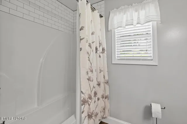 $392,000 | 1187 Martin Lane, La Follette, TN 37766