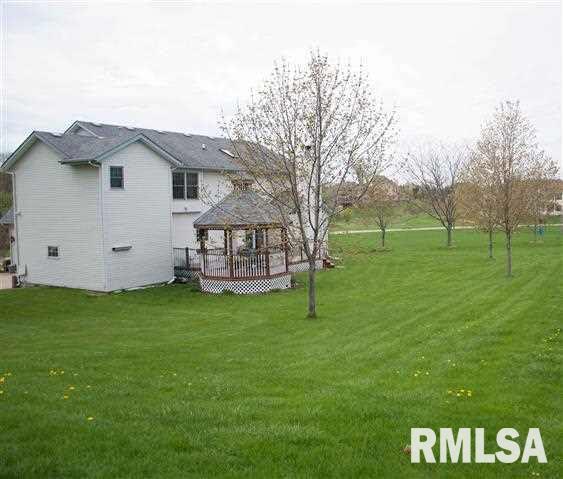 5142 White Post Road Bettendorf, IA 52722 - Photo 14 of 17