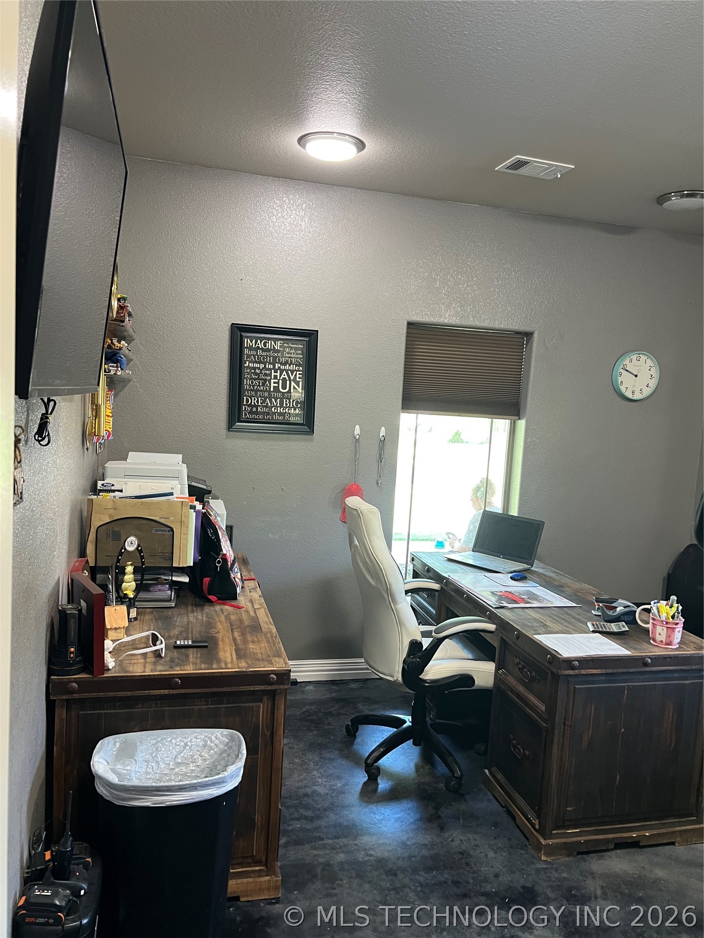 1091 North 4285 Road Hugo, OK 74743 - Photo 18 of 32 Office opens into back of home where shop and business are located