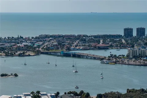 $809,900 | 6619 Blue Heron Drive South, St. Petersburg, FL 33707