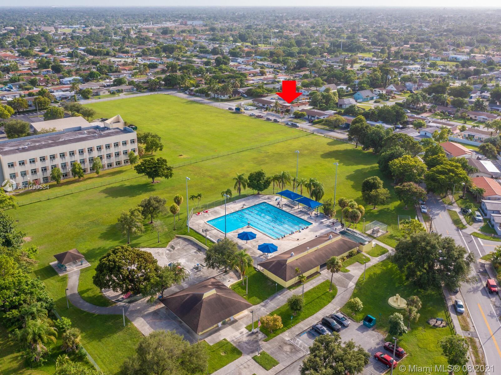 2820 Southwest 95th Avenue Miami, FL 33165 - Photo 77 of 100 an aerial view of residential houses with outdoor space and river