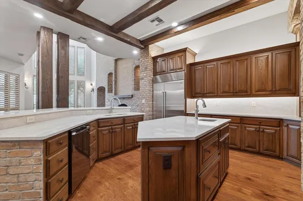 $4,500,000 | 701 West Walcott Street, Pilot Point, TX 76258