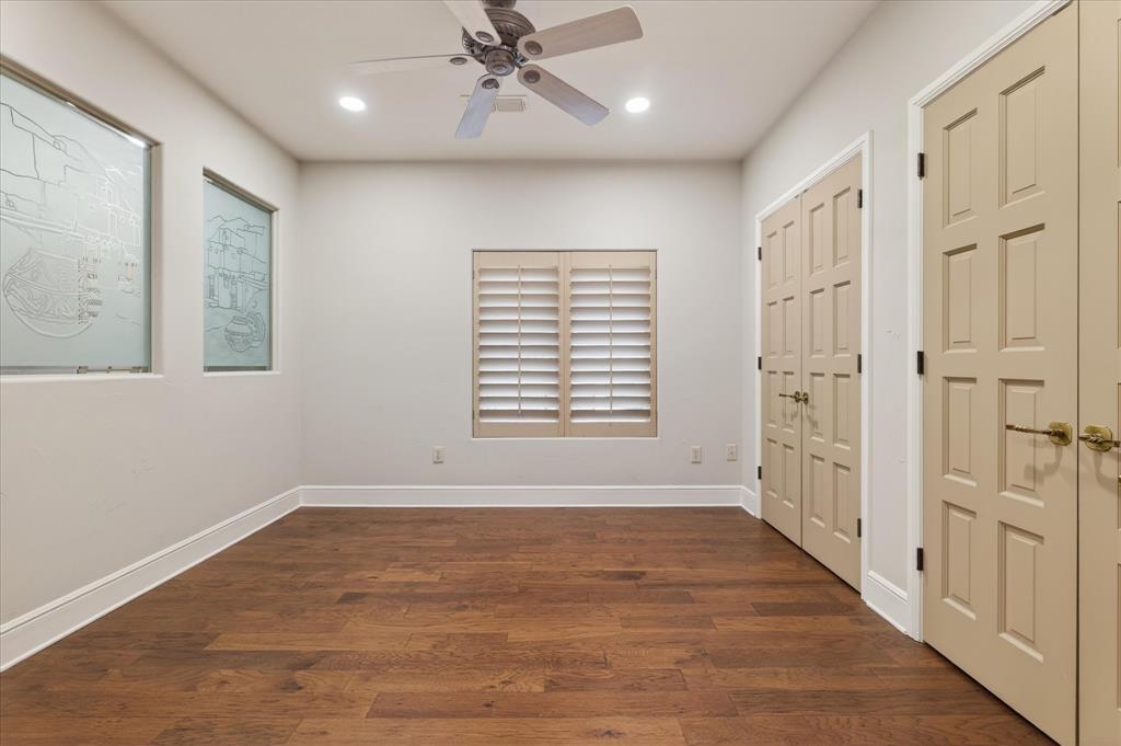 701 West Walcott Street Pilot Point, TX 76258 - Photo 35 of 40