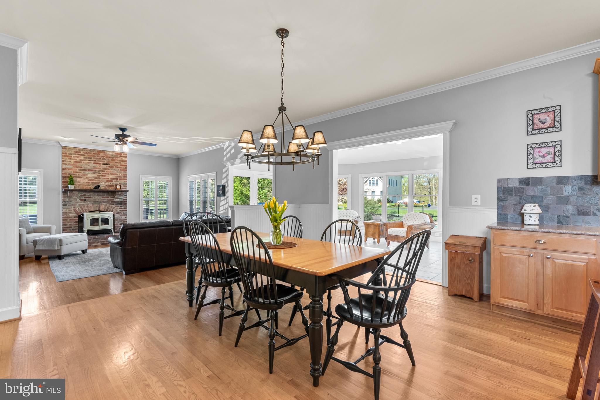 15426 Conrad Spring Road Boyds, MD 20841 - Photo 20 of 73 Dining area