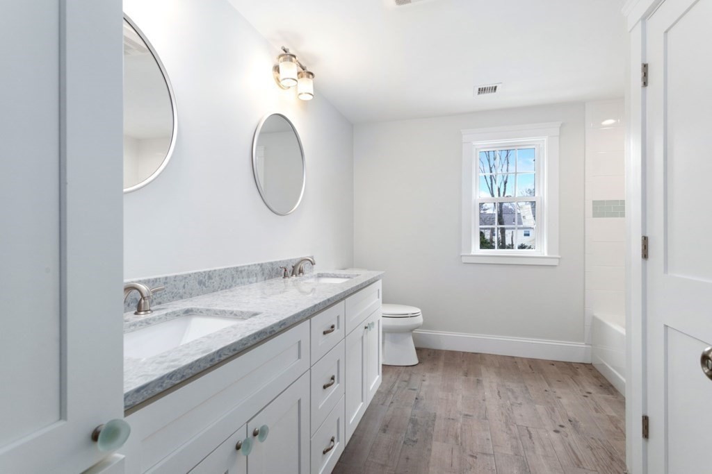 10 Olde Towne Road Lynnfield, MA 01940 - Photo 13 of 32