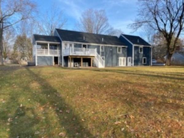 10 Olde Towne Road Lynnfield, MA 01940 - Photo 29 of 32